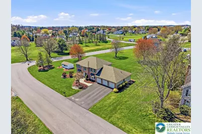 491 Magnolia Lane, Lower Nazareth Twp, PA 18064 - Photo 9