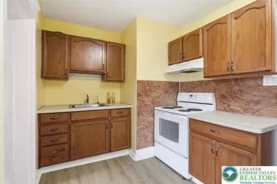 819 Chestnut Street, Emmaus Boro, PA 18049 - Photo 9