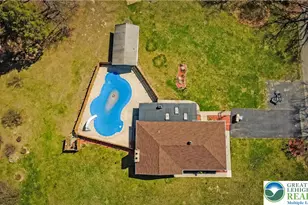 90 Timberlane Dr, Washington Twp, PA 18013 - Photo 3