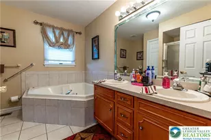 4035 Ross Rd, Bethlehem Township, PA 18020 - Photo 37