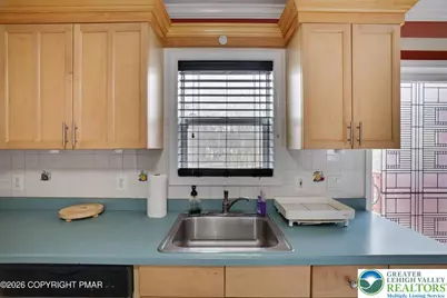 5382 Vine Terrace, Tobyhanna, PA 18466 - Photo 11