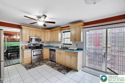 5382 Vine Terrace, Coolbaugh Twp, PA 18466 - Photo 3