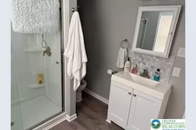 533 E Patterson Street, Lansford, PA 18232 - Photo 5