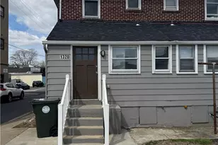 1320 Chelsea Ave, Bethlehem City, PA 18018 - Photo 3