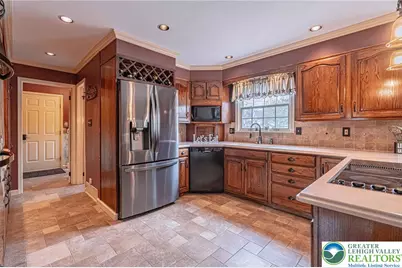 1177 Treeline Drive, Lower Macungie Township, PA 18103 - Photo 15