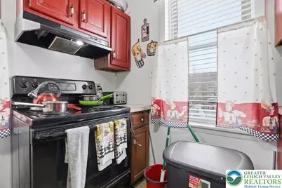 921 Broadway, Fountain Hill Boro, PA 18015 - Photo 21