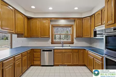 2506 Red Fox Lane, Stroud Twp, PA 18360 - Photo 9