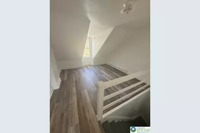 517 E Arch Street, Pottsville, PA 17901 - Photo 3