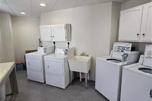 11 Columbus St, Roseto Boro, PA 18013 - Photo 15