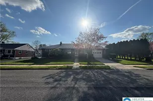 230 Adams St, South Whitehall Township, PA 18104 - Photo 3