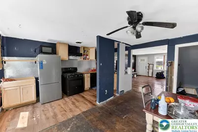 236 W Washington Avenue, Other PA Counties, PA 19018 - Photo 9