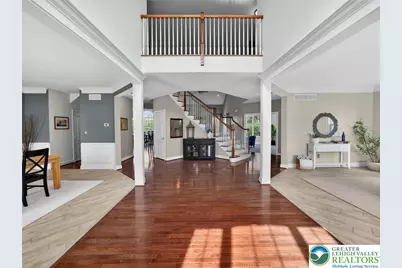 6819 Radcliffe Court, Lower Macungie Township, PA 18062 - Photo 9