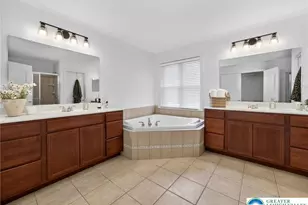 6819 Radcliffe Ct, Lower Macungie Township, PA 18062 - Photo 39