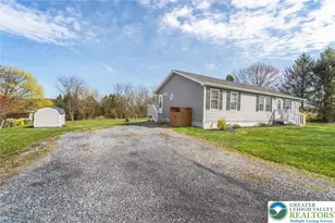 838 S Dogwood Rd, Lehigh Township, PA 18088 - Photo 5