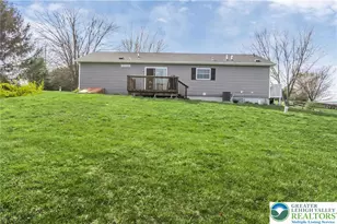 838 S Dogwood Rd, Lehigh Township, PA 18088 - Photo 9