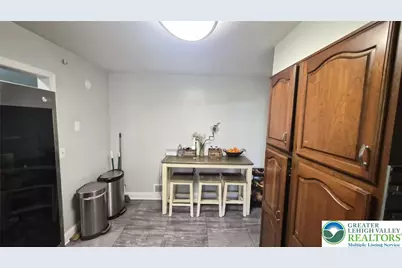 811 S Glenwood Street, Salisbury Township, PA 18103 - Photo 37