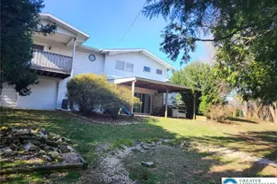 811 S Glenwood St, Salisbury Township, PA 18103 - Photo 3
