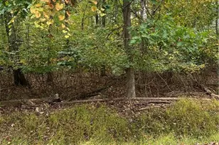 Dogwood Ln, Middle Smithfield, PA 18302 - Photo 1