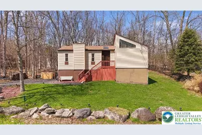 110 Sundew Drive, Stroud Twp, PA 18301 - Photo 1