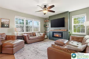 1611 Abigail Ln, South Whitehall Township, PA 18104 - Photo 3