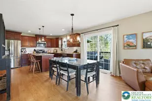 1611 Abigail Ln, South Whitehall Township, PA 18104 - Photo 7