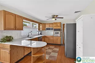 141 Siegfried Ave, Bushkill Twp, PA 18064 - Photo 5