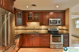 3032 Center St, Bethlehem City, PA 18017 - Photo 9