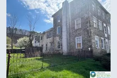 102 Penn Street, Lenhartsville Boro, PA 19534 - Photo 3