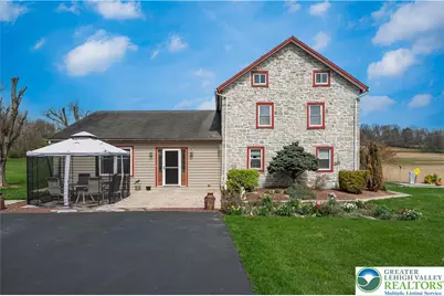 2534 Lapp Road, South Whitehall Township, PA 18104 - Photo 5