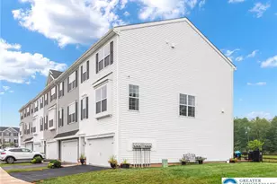131 Edgewater Ct, Richlandtown, PA 18951 - Photo 3