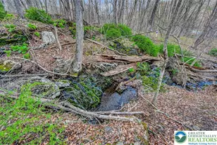 140 Hutson Hill, Middle Smithfield, PA 18302 - Photo 3