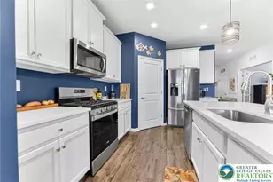 8035 Keystone Dr, Upper Macungie Township, PA 18031 - Photo 21