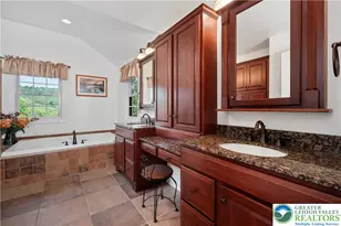 20 Longhill Dr, Easton, PA 18042 - Photo 45