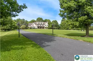 20 Longhill Dr, Easton, PA 18042 - Photo 3