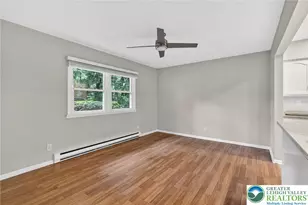 1189 Bluestone Dr, Hanover Twp, PA 18017 - Photo 11
