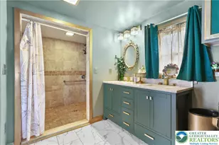 1042 Neffs Laurys Rd, North Whitehall Township, PA 18059 - Photo 17