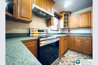 3529 Peak Drive, Coolbaugh Twp, PA 18466 - Photo 9