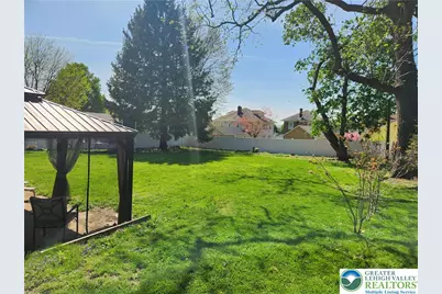 422 Belvidere Street, Nazareth Boro, PA 18064 - Photo 15