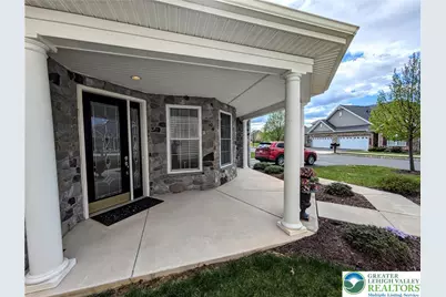 4362 Founders Drive, Upper Saucon Township, PA 18034 - Photo 3