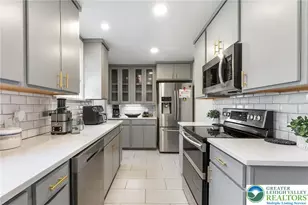 657 Beverly Dr, South Whitehall Township, PA 18104 - Photo 11