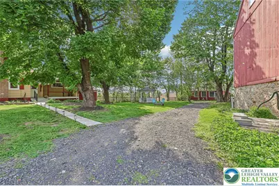 8893 Longswamp Road, Lower Macungie Township, PA 18011 - Photo 43