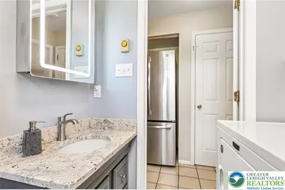 574 Carol Lane, Moore Township, PA 18014 - Photo 17