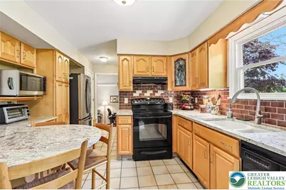 574 Carol Lane, Moore Township, PA 18014 - Photo 15