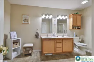 678 Kykuit Pl, Forks Twp, PA 18040 - Photo 35