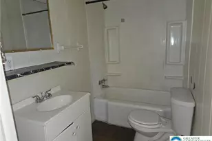 230 N 10th St, Allentown City, PA 18102 - Photo 5