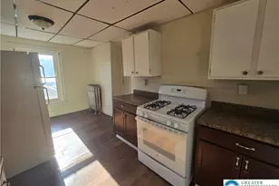 230 N 10th St, Allentown City, PA 18102 - Photo 3
