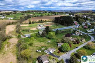 379 Valley Hi Ct, Lehigh Township, PA 18088 - Photo 43