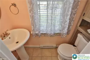 1606 Ravena St, Bethlehem City, PA 18015 - Photo 11