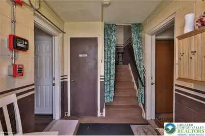802 W Berwick Street, Easton, PA 18042 - Photo 3