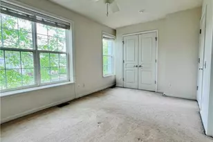 8395 Saylor Ct, Upper Macungie Township, PA 18031 - Photo 9
